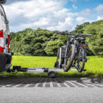 Fahrradträger für Flügeltüren – der clevere Träger mit Schiebefunktion